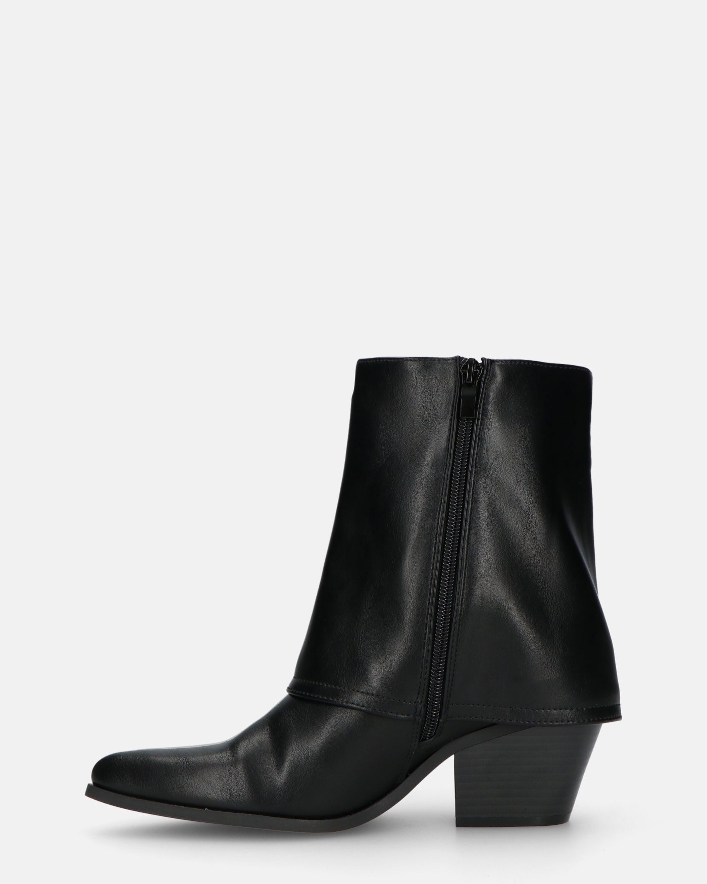 AINA | Czarne Botki Z Złożeniem