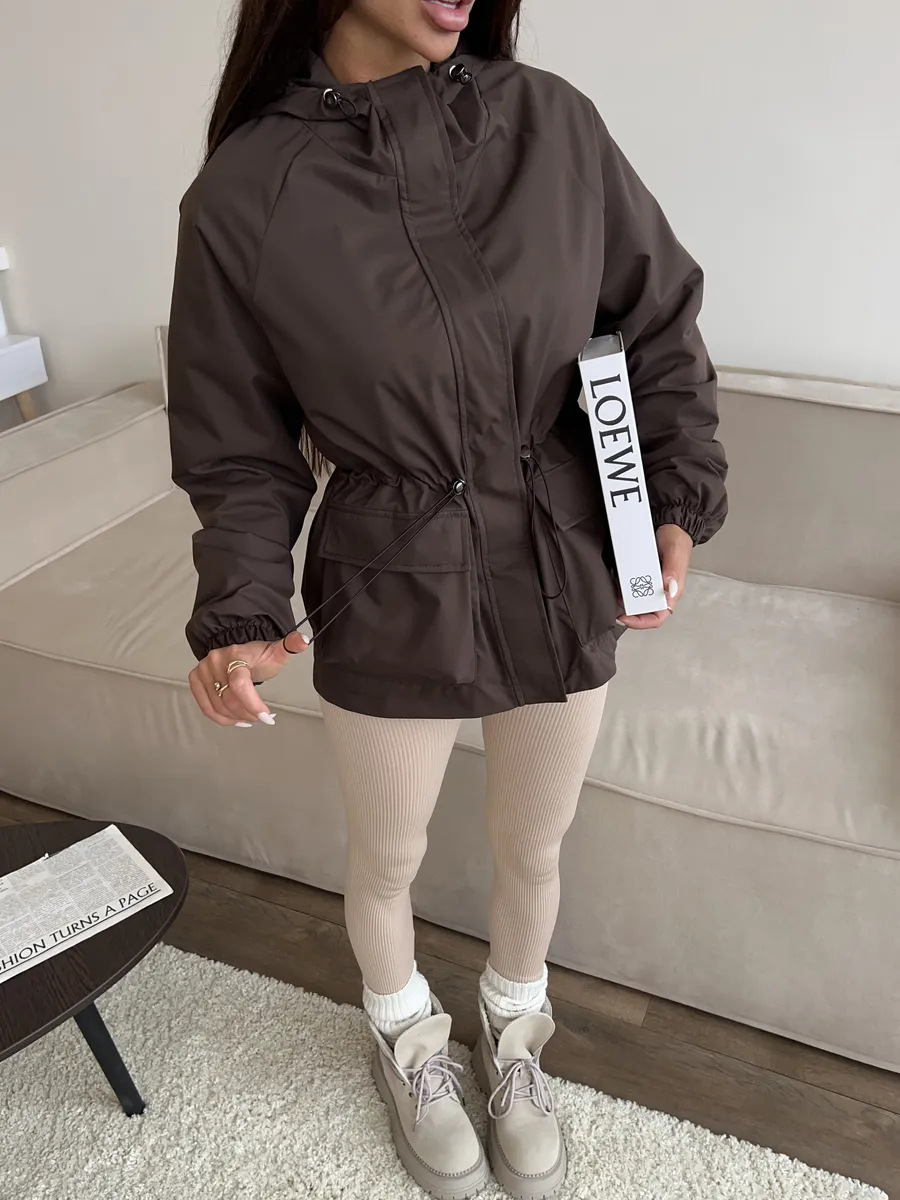 SOFÍA  | wodoodporna kurtka z regulowanym kapturem