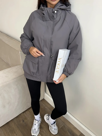 SOFÍA  | wodoodporna kurtka z regulowanym kapturem