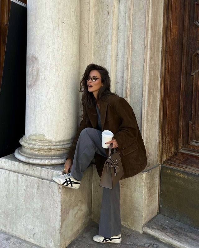 Eva | Zamszowa Kurtka Na Jesień | Ciepła i Modna