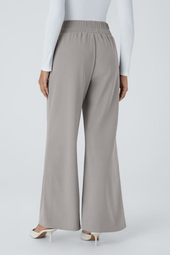Alicia | Spodnie z szerokimi nogawkami, plisowane, z wysokim stanem i kieszeniami