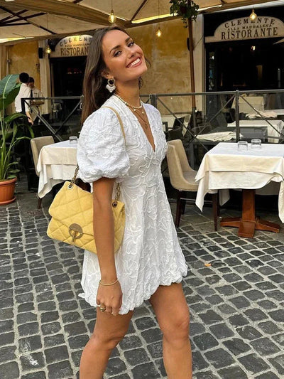 Julia | Soreli Sukienka Nola z Haftowanymi Kwiatami