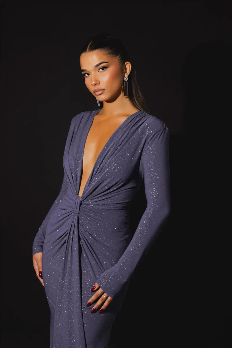 Veronika | Sukienka Bodycon z Głębokim Dekoltem