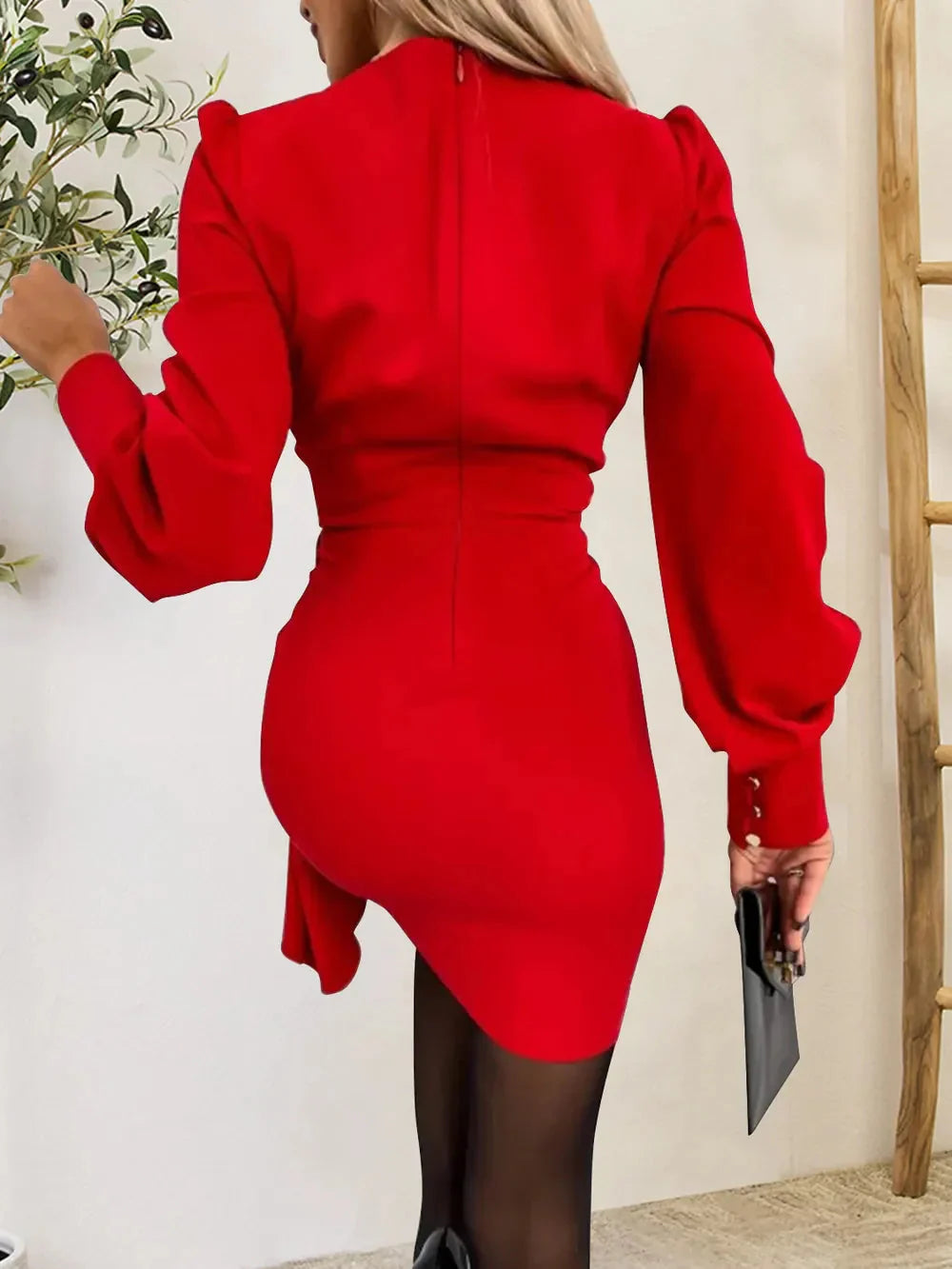 Ainhoa | Marzena Elegancka Sukienka Krzyżowa z Dekoracyjnym Drapowaniem